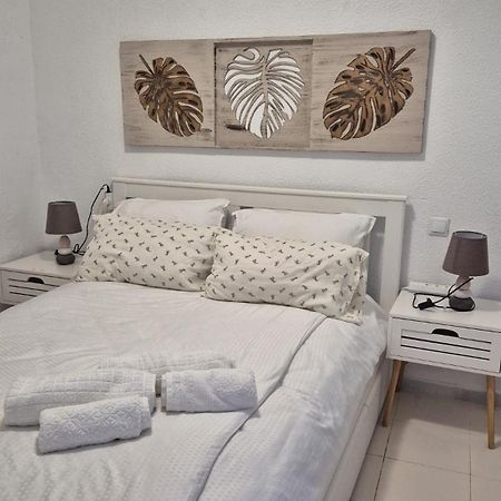 Cozy Bungalow In Urb La Marina With Shared Pool San Fulgencio Exterior foto